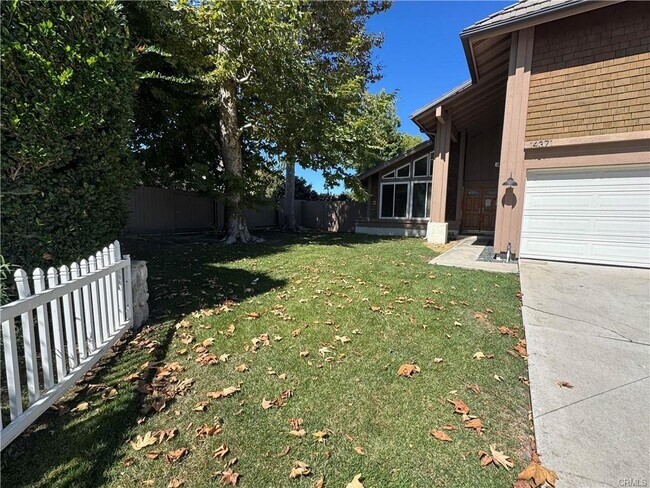 Building Photo - 14371 Miro Ct