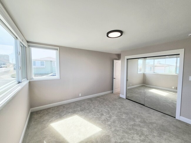 Building Photo - 3 bedroom Daly city home