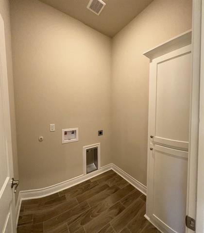 Building Photo - 905 Tippit Ln