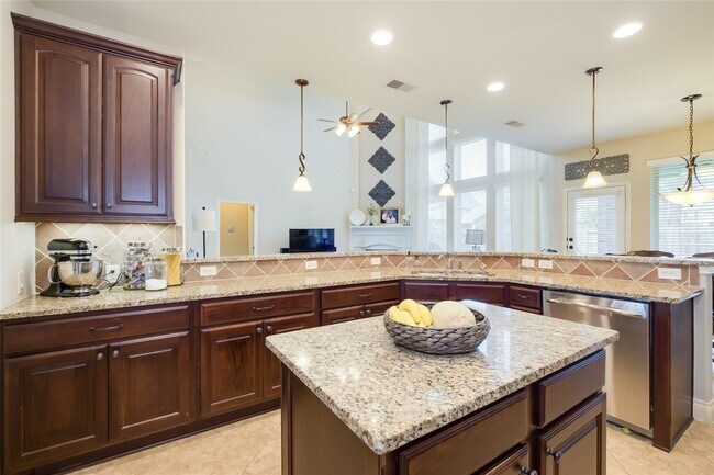 Building Photo - 27707 Lodgemist Ct