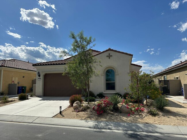 Building Photo - Short term Furnished home in the desirable 55+ community of Del Webb Available November-February