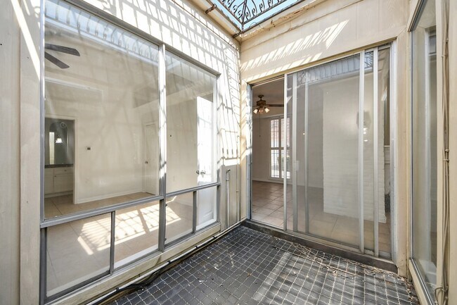 Building Photo - 4112 Meyerwood Dr