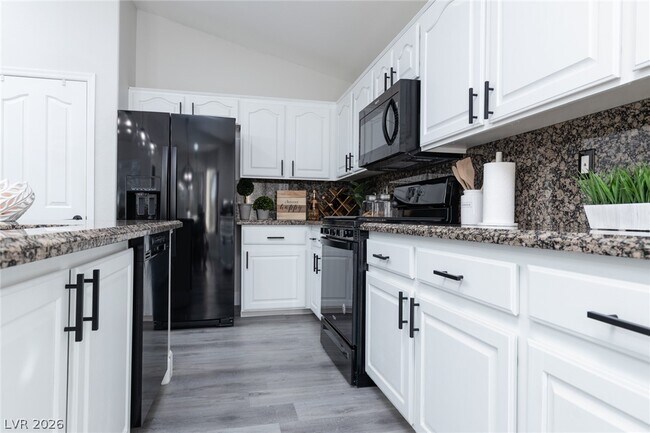 Building Photo - 1596 Bozeman Dr
