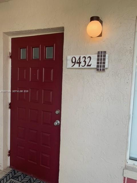 Building Photo - 9432 SW 140th Ct