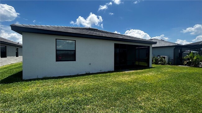 Building Photo - 13845 Pine Lodge Ln