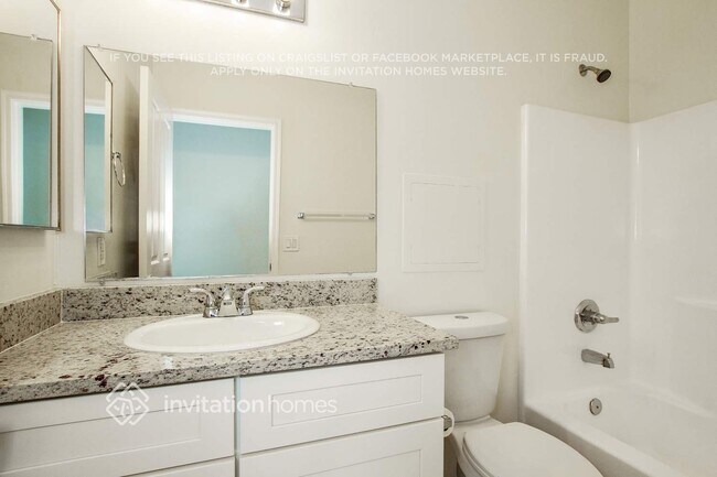 Building Photo - 15121 N 29th St