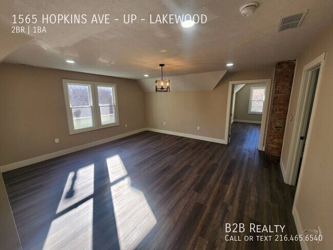 Building Photo - 1565 Hopkins Ave