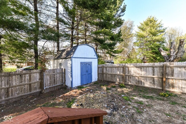 Building Photo - 8506 Friendship Ln