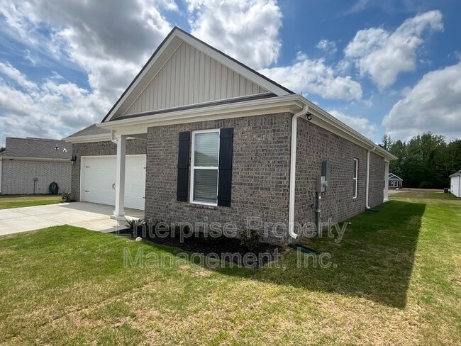 Building Photo - 230 Kipling Dr