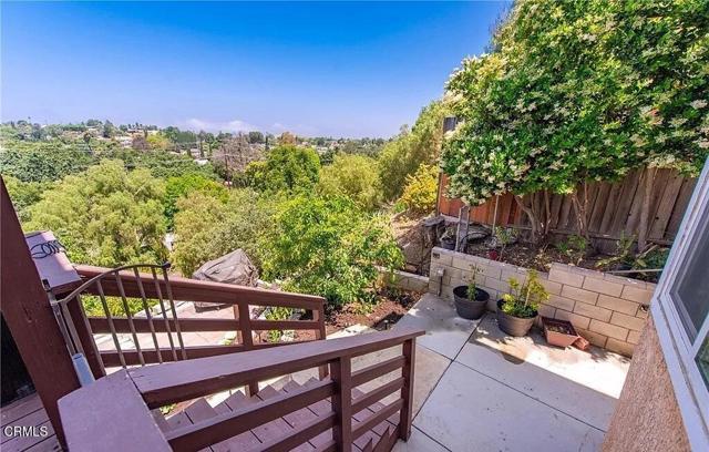 Building Photo - 735 Benson Way