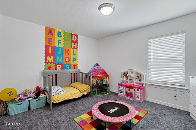 Building Photo - 12816 Linstead Ave