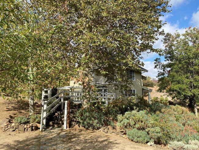 Building Photo - 30550 Mulholland Hwy