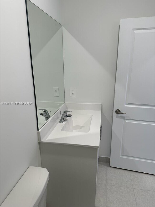 Building Photo - 11926 SW 245 Ter