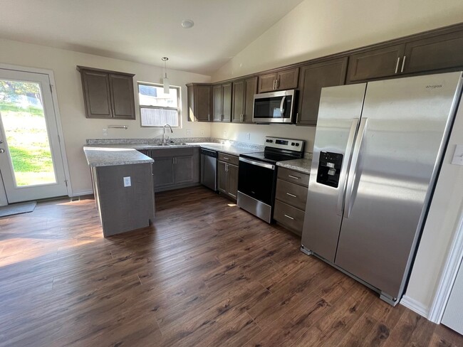 Building Photo - NEW CONSTRUCTION!