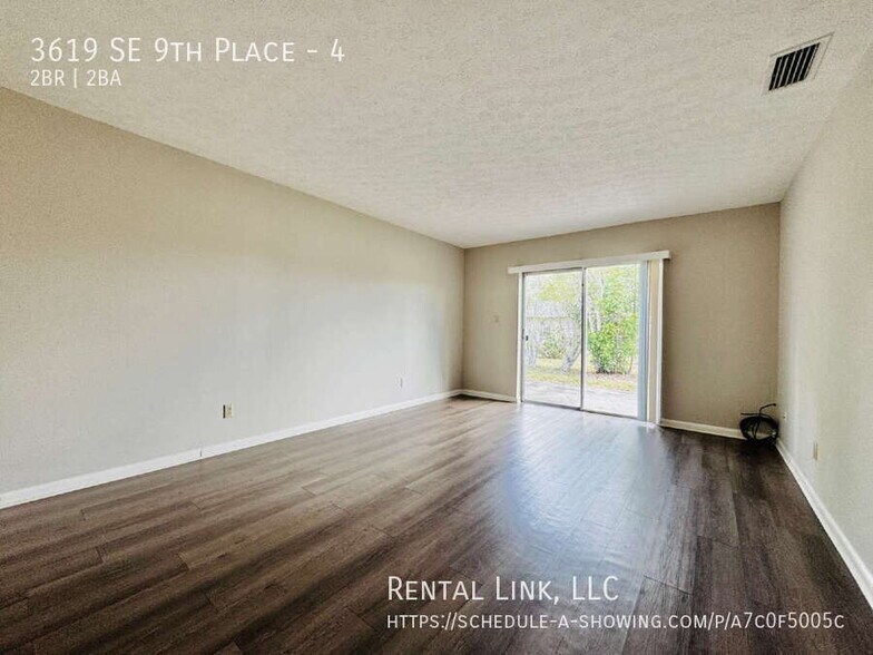 Building Photo - 3619 SE 9th Pl