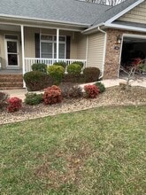 Building Photo - 104 Springdale Dr