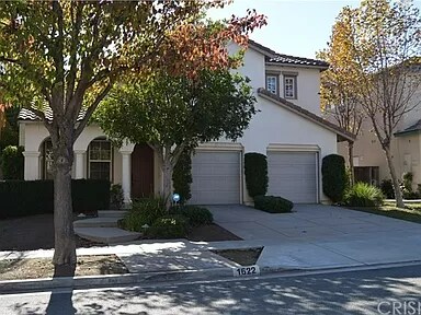 Building Photo - 1622 W Mammoth Dr
