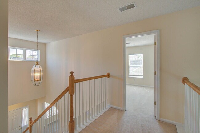 Building Photo - 533 Tribeca Dr