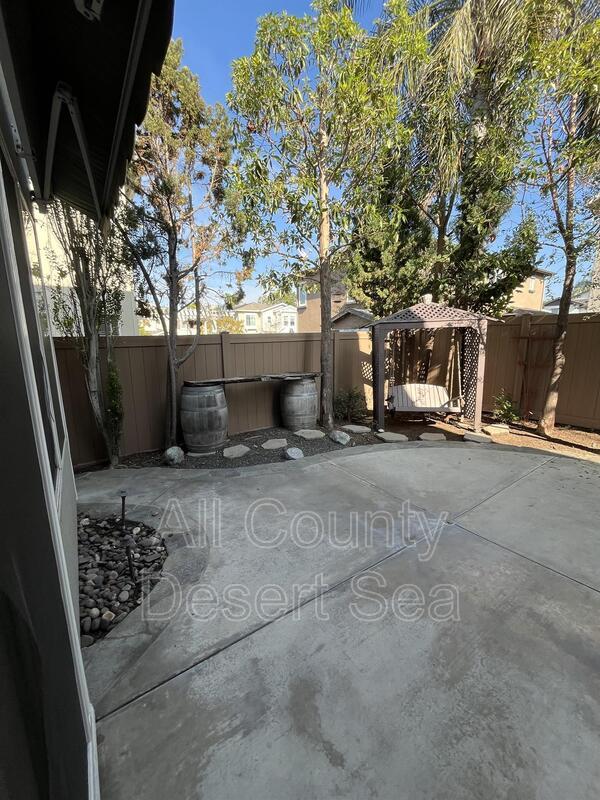 Building Photo - 16826 Clovergreen Ln