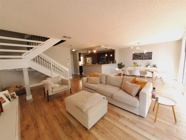 Building Photo - 3619 Torremolinos Ave