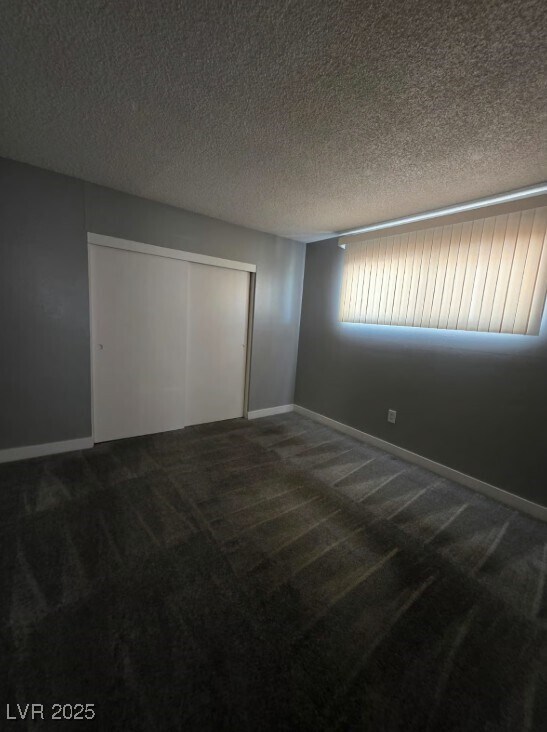 Building Photo - 1089 E Desert Inn Rd