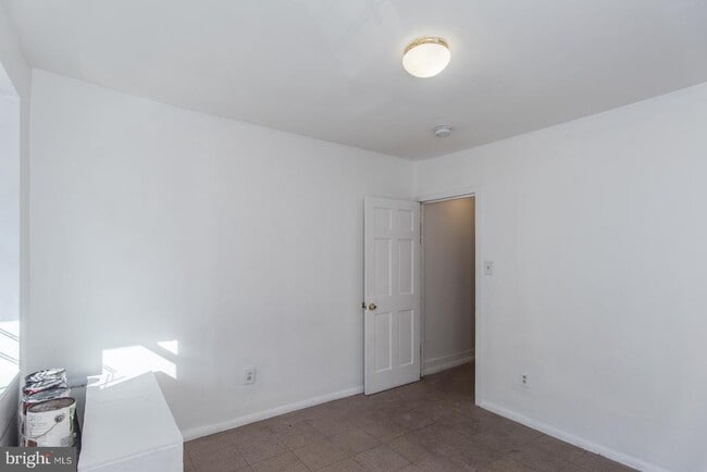 Building Photo - 2031 Wakeling St