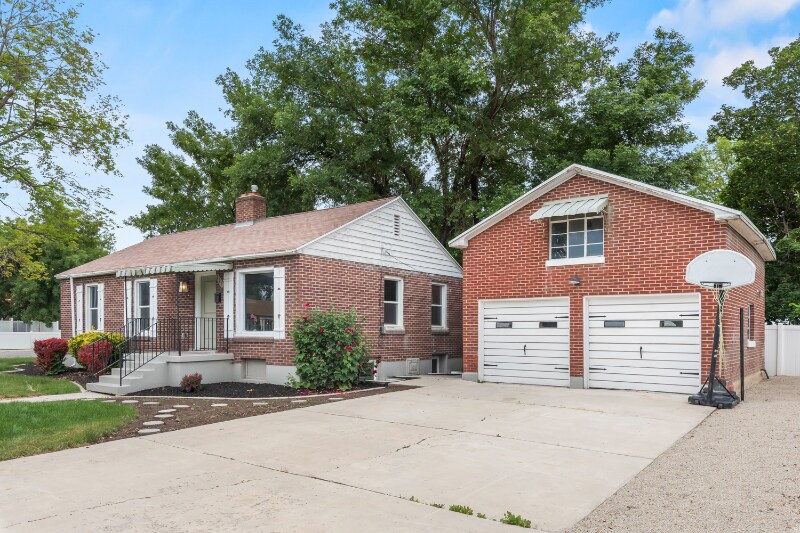 Building Photo - 291 S 300 E