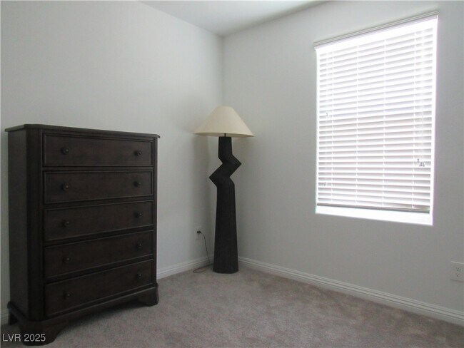 Building Photo - 5118 Steep Cliffs Ave