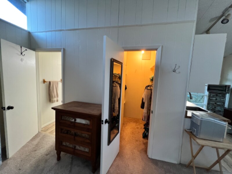 Building Photo - 16142 Spring Branch Trail