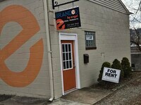 Building Photo - 19 W Water St