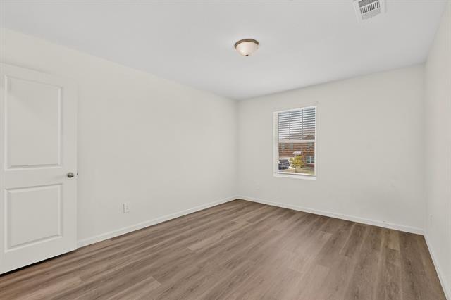 Building Photo - 702 Camden Dr