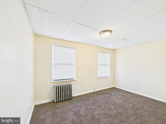 Building Photo - 809 Wharton St