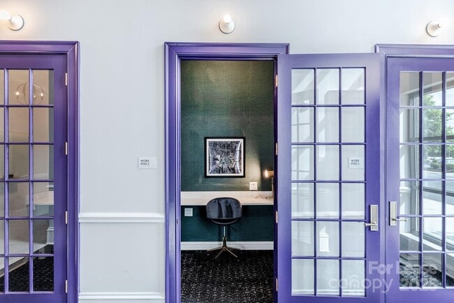 Building Photo - 101 W Morehead St