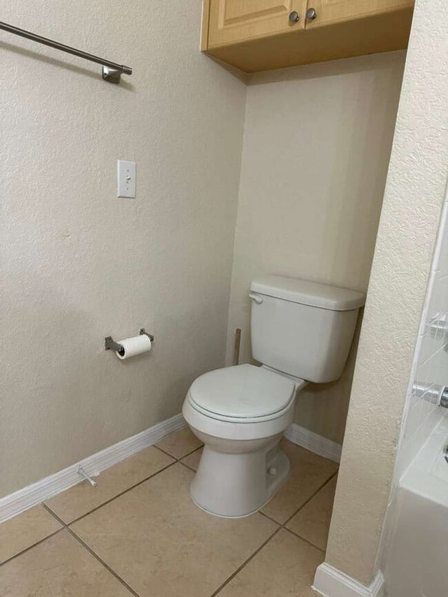 Building Photo - for Rent