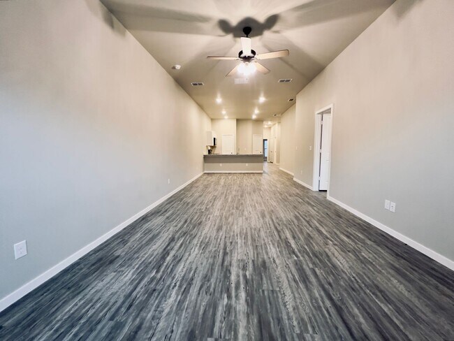 Building Photo - 2102 N Avenue K