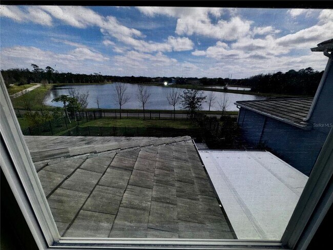 Building Photo - 11939 Satire St