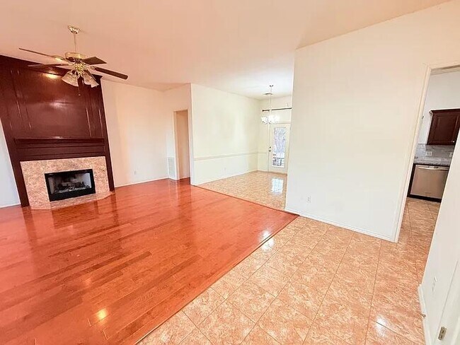 Building Photo - 9617 Goldfield Pl