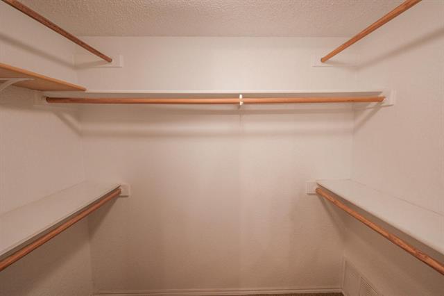 Building Photo - 10216 Lone Eagle Ct