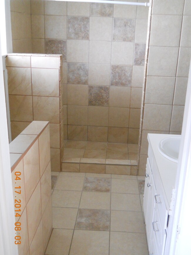 Building Photo - Great home in Lakeland!