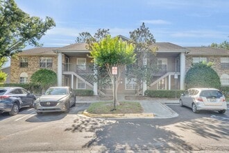 Building Photo - Oviedo Condo One-bedroom Available UTILITIES included.