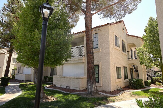 Building Photo - SOUTHWEST - LAS CASITAS CONDO