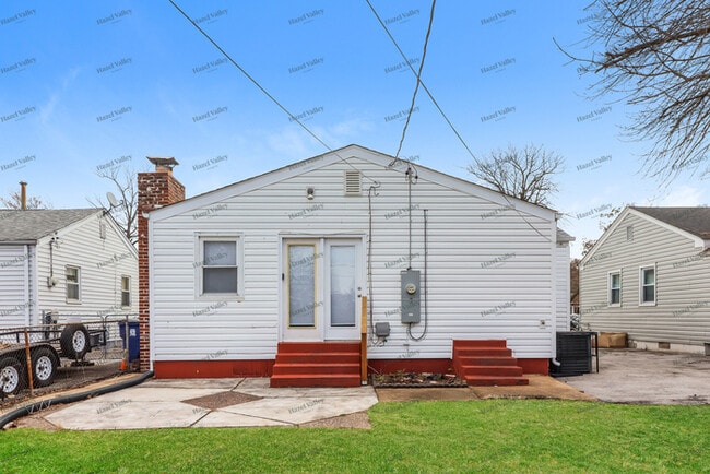 Building Photo - 4511 Ashby Rd