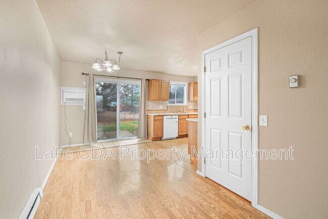 Building Photo - 1411 E Lunceford Ln