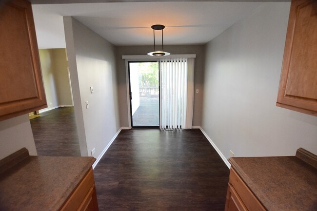 Building Photo - 1628 Prestwick Dr