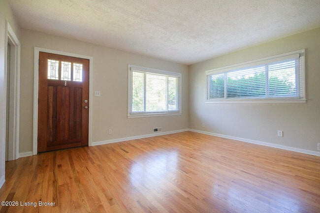 Building Photo - 2510 Browns Ln
