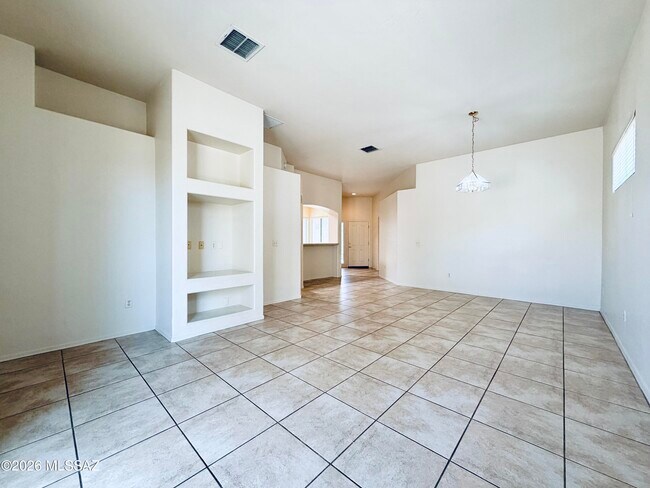 Building Photo - 5416 N Bramble Brook Ln
