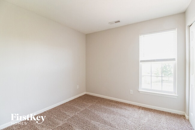 Building Photo - 4734 Turfway Trail