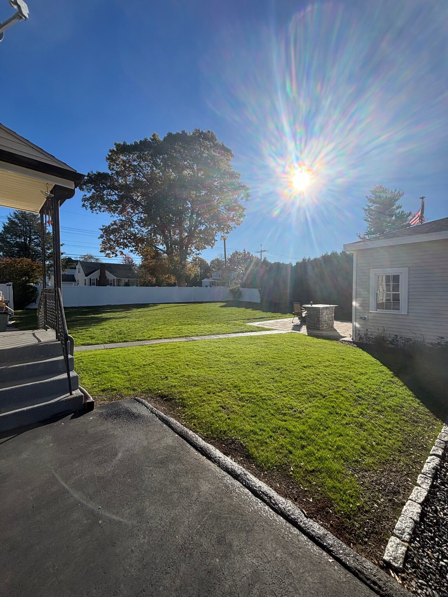 Building Photo - 460 Burncoat St