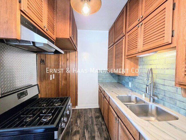 Building Photo - 1030 E Ocean Blvd