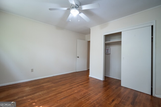 Building Photo - 175 Habersham Way